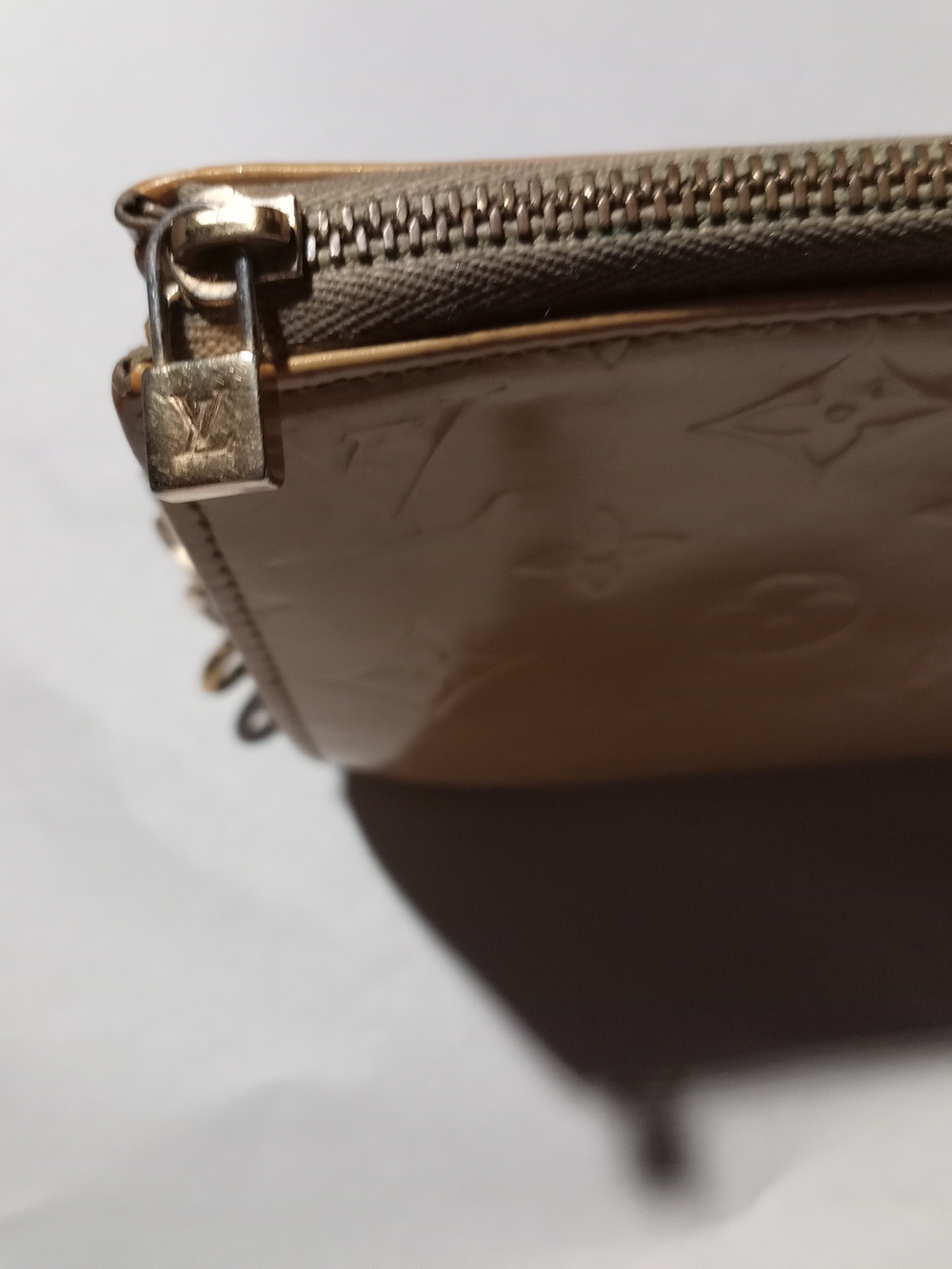 Vintage 2001 Louis Vuitton Monogram Vernis Lexington Pochette - Picture 6 of 10